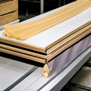 Изготовление подносов для завтрака в постель из неликвидного пиломатериала